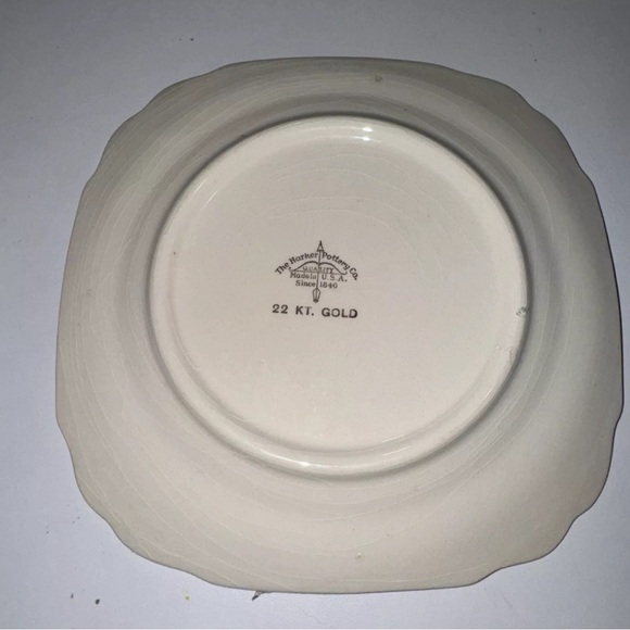 Harker Pottery Co Square Floral Design Dessert Plates Set Of 6 22KT Gold Trim - Picture 5 of 7